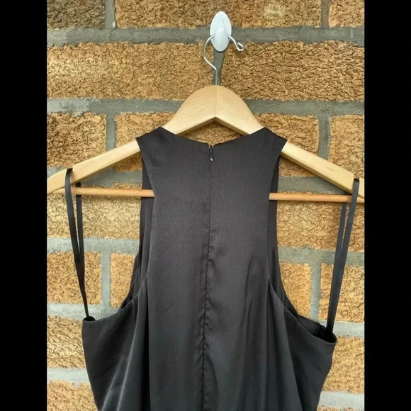 Ali Jay Flounced Bodice Jumpsuit small - Picture 8 of 8